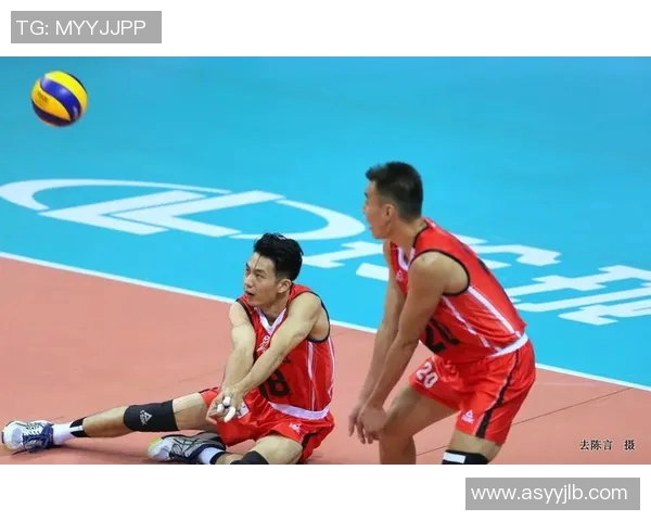 重庆足球队强势领跑杯赛积分榜积54分展现冠军潜力